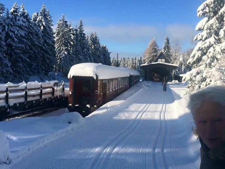 Haus Hasenmueller Appartement Schmiedefeld am Rennsteig Buitenkant foto